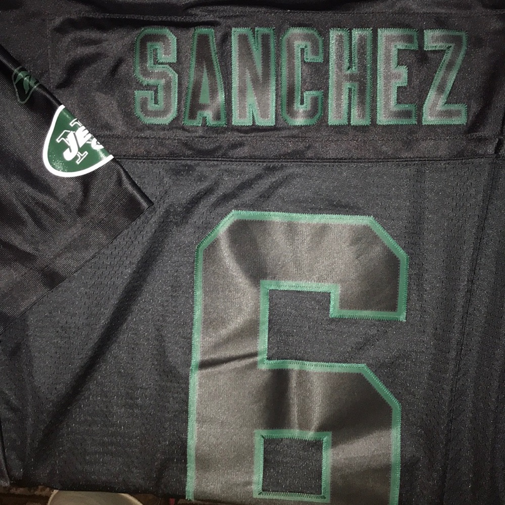Sanchez jersey